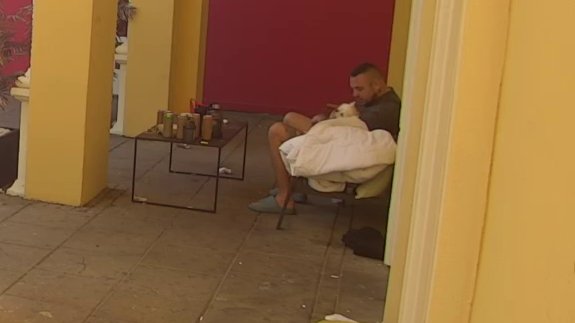 SAMO GA ON RAZUME: Car se požalio Snupiju na probleme koje ima pa ga pozvao na AFTER (VIDEO)