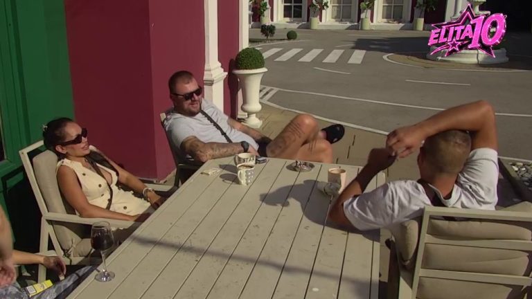 IMAO TROJKU PRE ELITE! Burek otkrio Janjušu kakvo iskustvo je doživeo: Jednu sam mazio, a druga mazila mene (VIDEO)