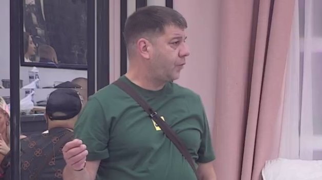 Htela je da ga bari, da se Filip skroz skuva: Aneli povlači kočnicu, Ivan demolirao Anđelu (VIDEO)