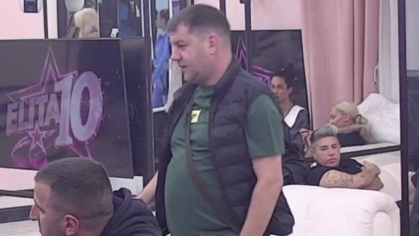 Kako Janjuš diže ovo na viši nivo, Mateja ćuti: Ivan izneo svoju teoriju o odnosu košarkaša i Sandre, pa potkačio Matijevića (VIDEO)