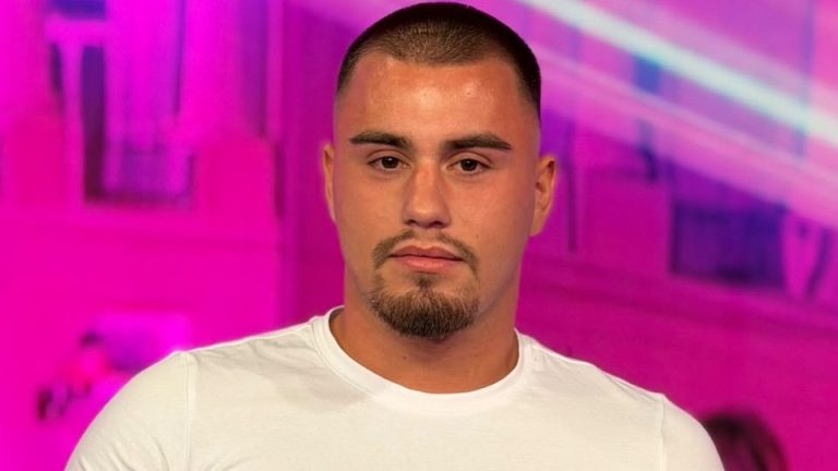 Starije dame mi šalju eksplicitne snimke: Gde je i šta radi Viktor Gagić?! Progovorio o Eliti 10, pa priznao: Aneli je čista foliraža…