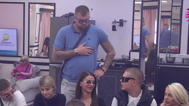 Janjuš sarkazmom nasmejao sve! EVO koga je naveo za najdolsednije osobe! Ovo niko nije očekivao (VIDEO)