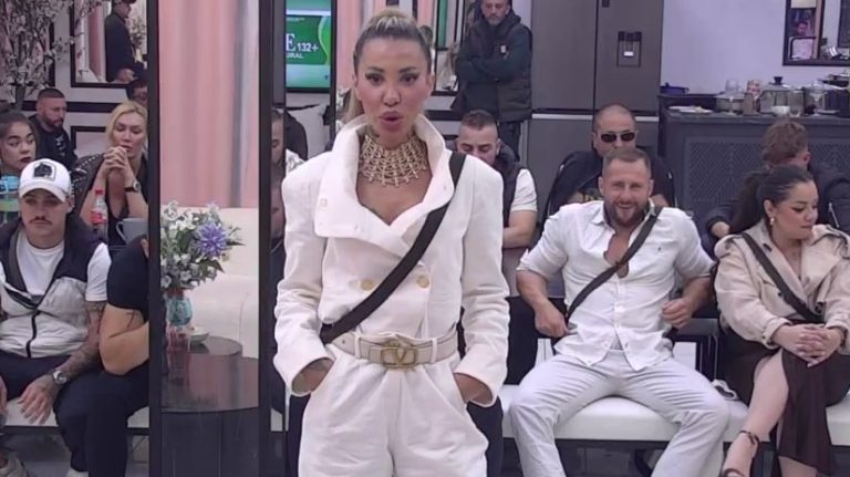 Aneli priznala šta smatra svojom najvećom sramotom kada je Đukić u pitanju, pa otkrila kada je prema Caru ‘nešto’ osetila (VIDEO)