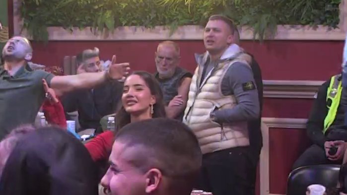 Ljupka Stević i Vlada Vasić napravili lom u Eliti: Zapevali za Anđelu i Gastoza, ona ne krije koliko ju je pogodila pesma (VIDEO)