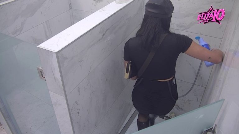 Potpuni karambol: Laura pobacala sve Đukićeve stvari, pa osula paljbu po Biljani (VIDEO)