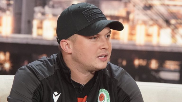OTKRIVAMO! Evo ko je devojka Stefana Karića i kako izgleda: NJU JE POZDRAVLJAO IZ ELITE (FOTO)