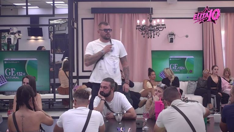Tresu se zidovi Bele kuće: Janjuš brutalno zaratio sa Aleksandrom Jakšić, a sve zbog Vanje Živić! Prozivke se samo nižu! (VIDEO)