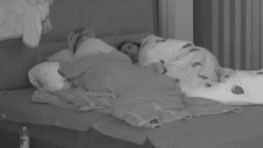 SAD JE KASNO DA SE VRAĆAŠ 😭💔 Aneli OTVORILA DUŠU i priznala da se KAJE što je IZGUBILA ĐUKIĆA 😔 (VIDEO)