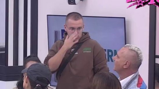 PRIZNAO ŠTA MU SMETA: Dača otkrio da je zbog Cara napustio žurku (VIDEO)
