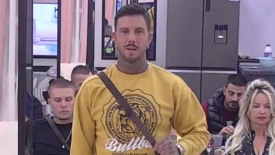 Nije mi svejedno, nisam ravnodušan: Đukić progovorio o vezi Aneli i Cara, pa ga potkačio da je arogantan (VIDEO)