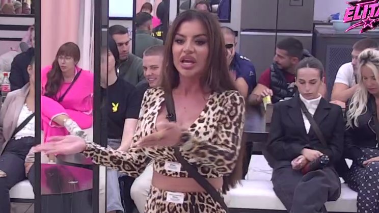 Njen otac mi je plakao, izbacivala ga je iz kuće… Marko Stefanović izneo šok tvrdnje na račun porodice Sanje Grujić! Učesnici ostali u šoku, isplivao sav prljav veš iz njihovog odnosa! (VIDEO)