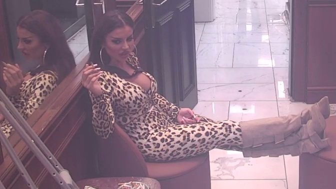 Nije joj jasno! Sanja ne shvata šta je pogrešno rekla da Car misli da su se ona i Stefanović IZBLAMIRALI (VIDEO)