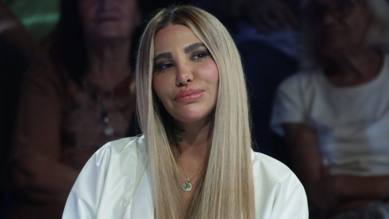 Aneli Ahmić menja imidž: Rešila da promeni frizuru, svi se pitaju kako li će joj stajati? (VIDEO)