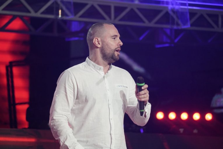 SVE O TAJNIM POSLOVIMA ZVEZDANA SLAVNIĆA! Nakon rijalitija pokrenuo UNOSAN BIZNIS, evo čime se bavi!