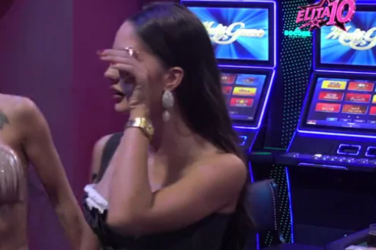STRAVIČNI JECAJI ANĐELE ĐURIČIĆ ODZVANJALI “ELITOM”: Hitan prekid programa, ova scena će razoriti njene najbliže!