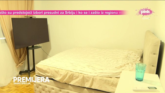 676-3318 galerija
