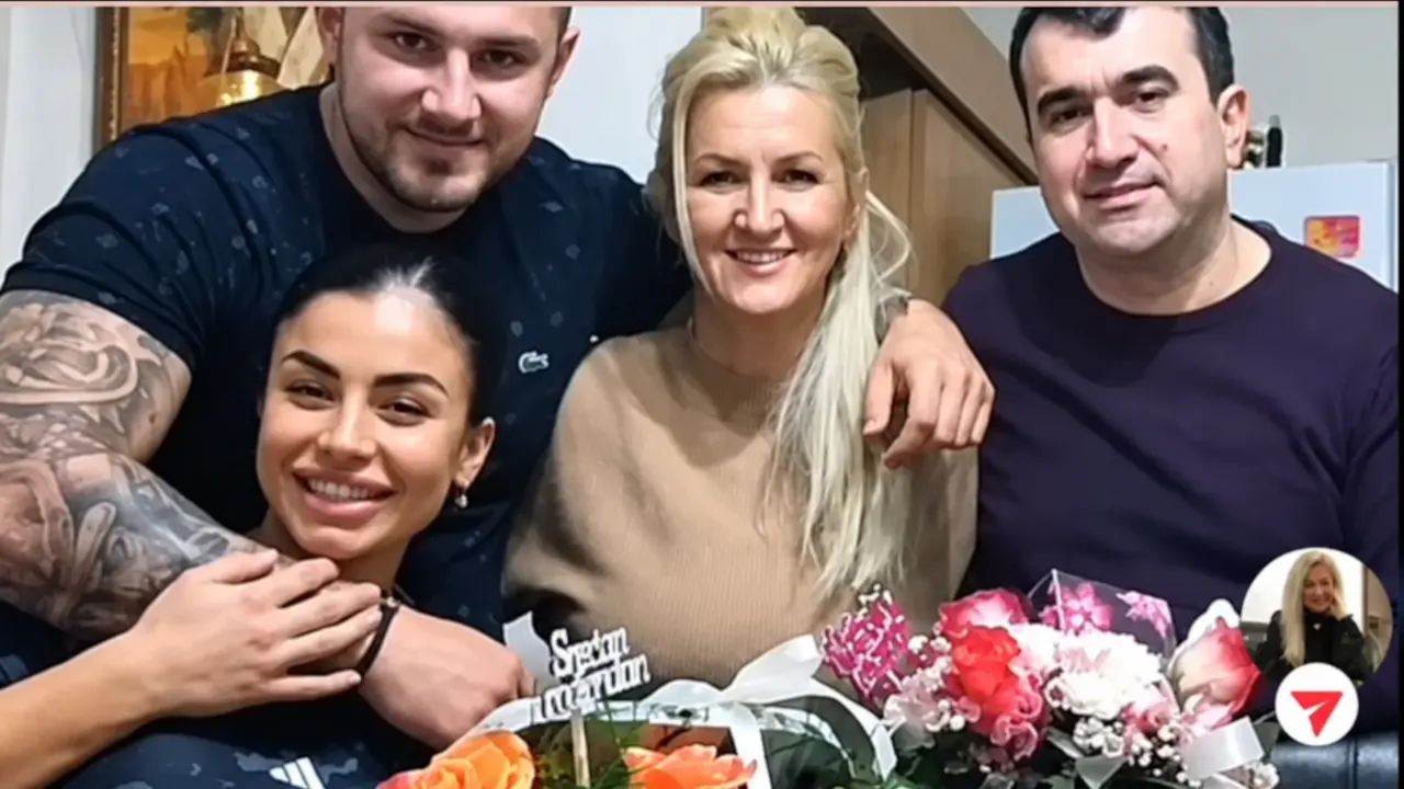 grujic487i-i-marko-jpg Sanja Grujić sa roditeljima i Markom Stefanovićem u Sremskoj Mitrovici
