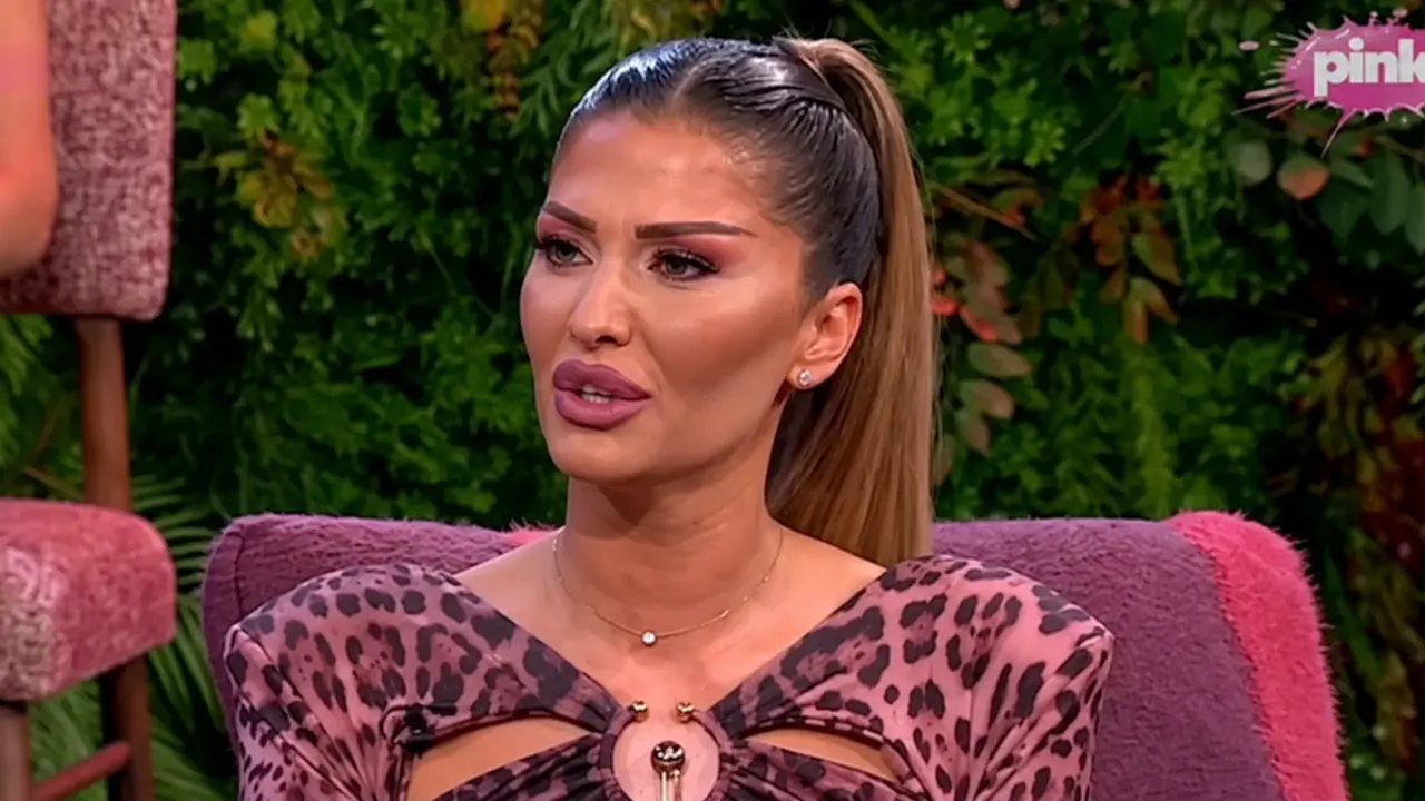 radulovic487-ana_0-jpg Ana Radulović